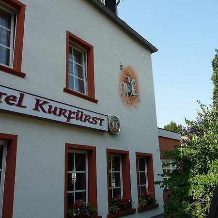 Hotel Kurfuerst Garni Гермерсхайм Экстерьер фото